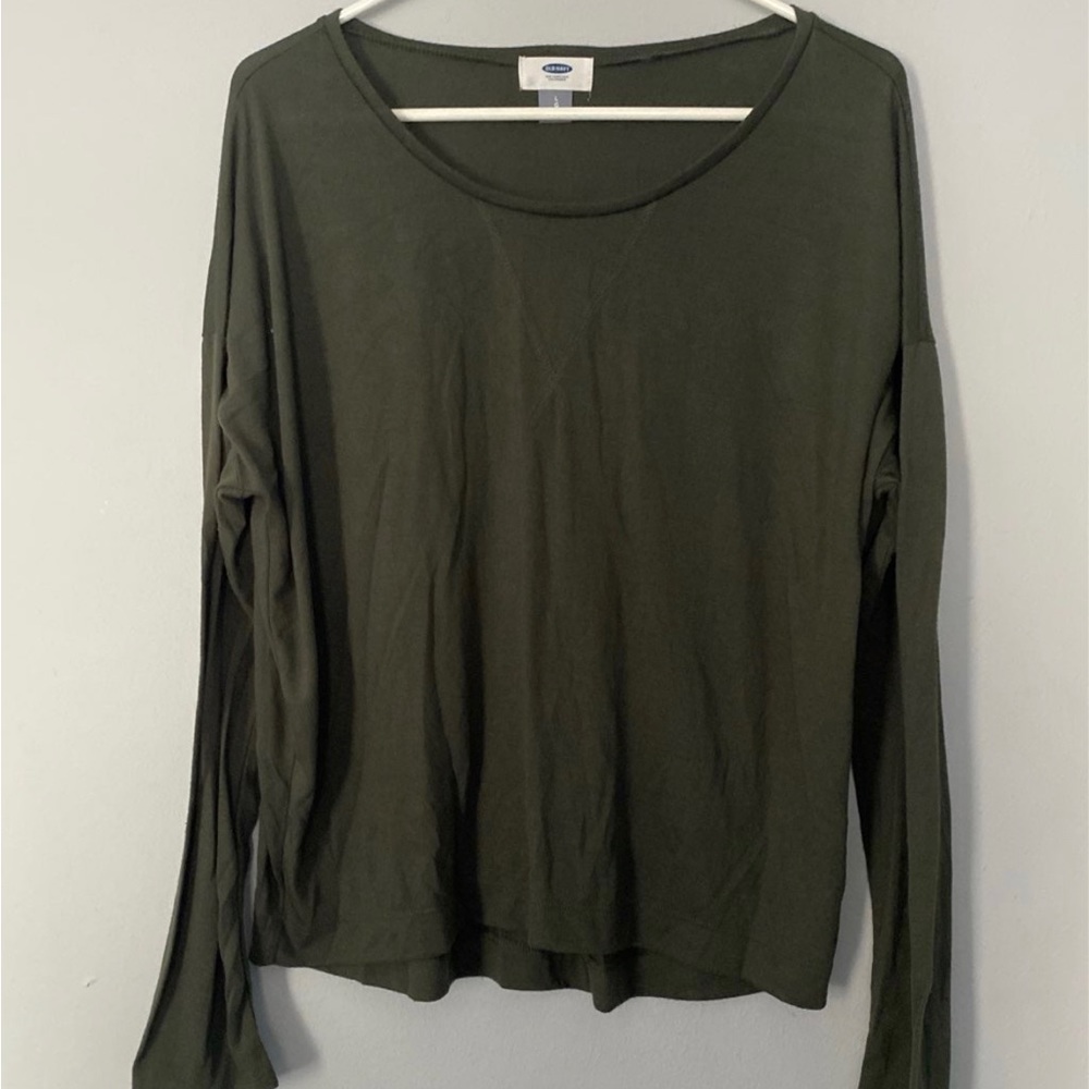 Green long sleeve t large